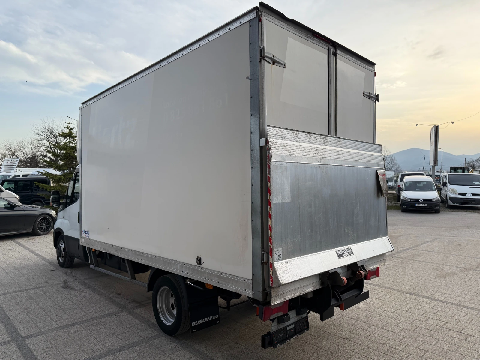 Iveco Daily 35C15 3.0HPI 3.5т. 4.30м. Падащ борд + Климатик  - изображение 5