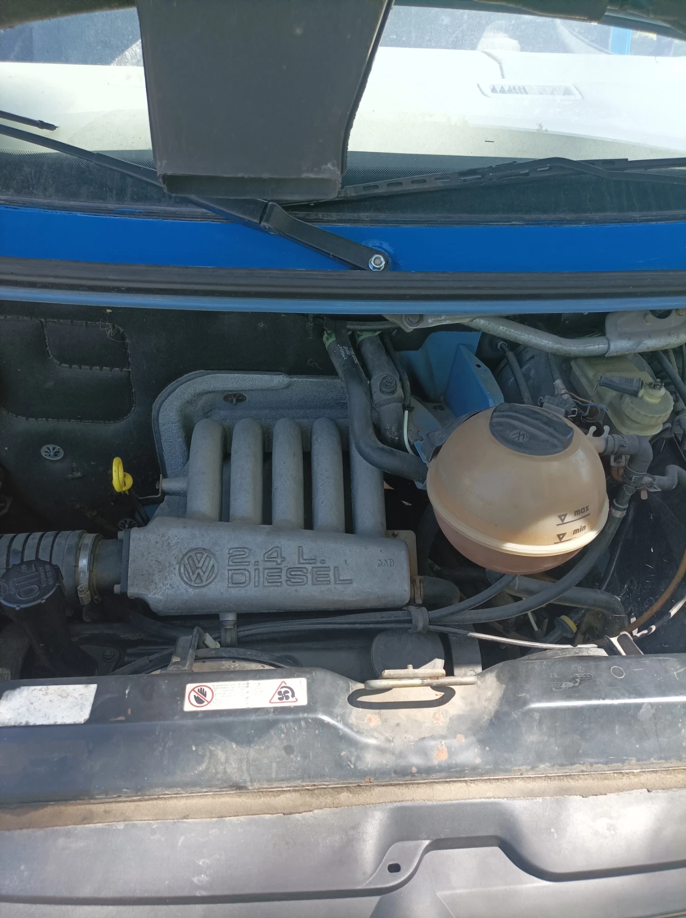 VW T4 2.4D - изображение 3