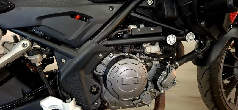Benelli 250 TRK 251, снимка 12 - Мотоциклети и мототехника - 52974889