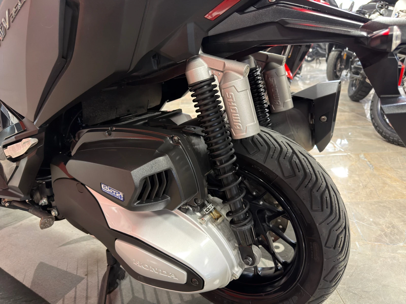 Honda X-ADV 350i ABS - изображение 10