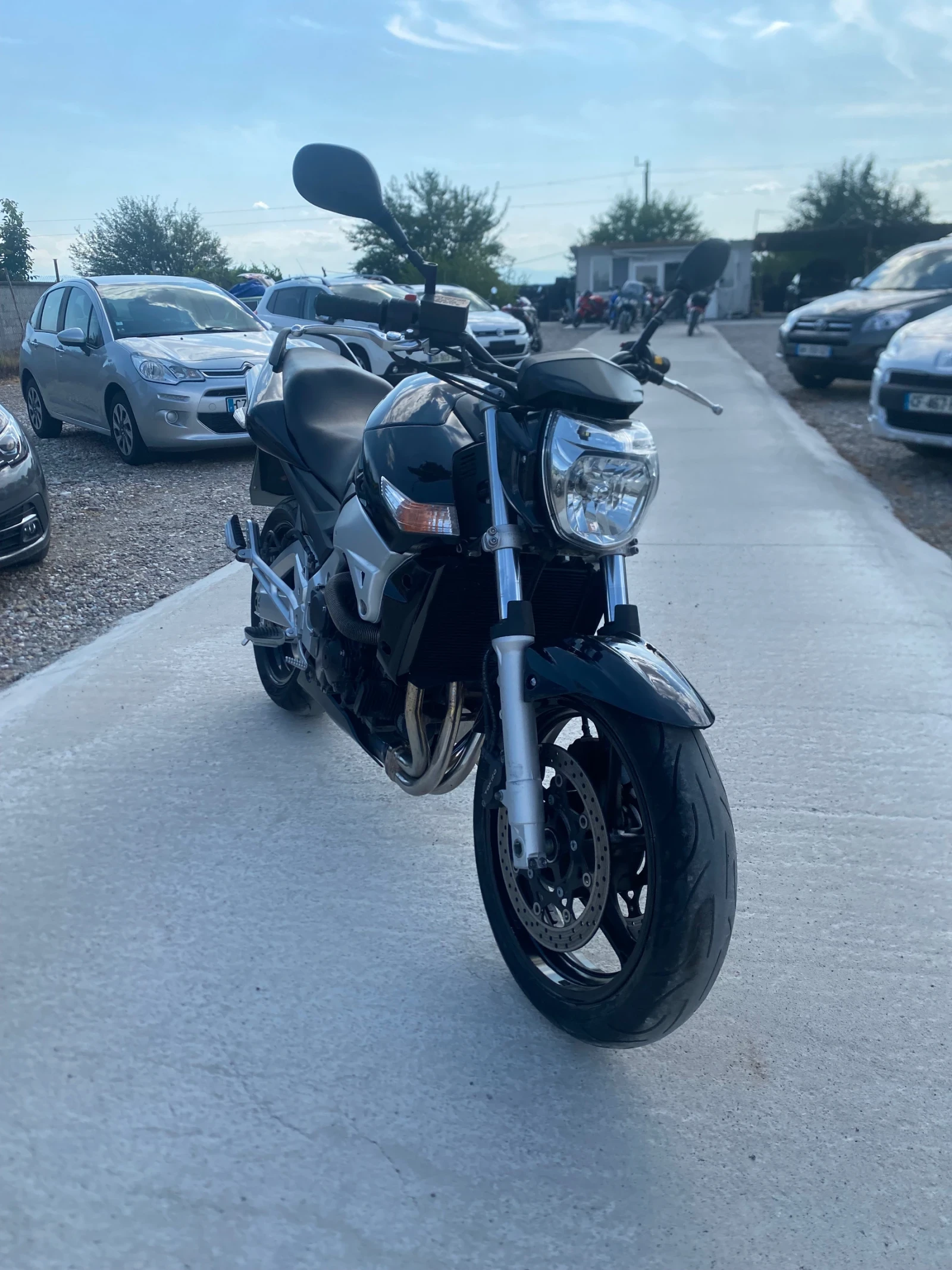 Suzuki Gsr 600i, снимка 2 - Мотоциклети и мототехника - 55305560