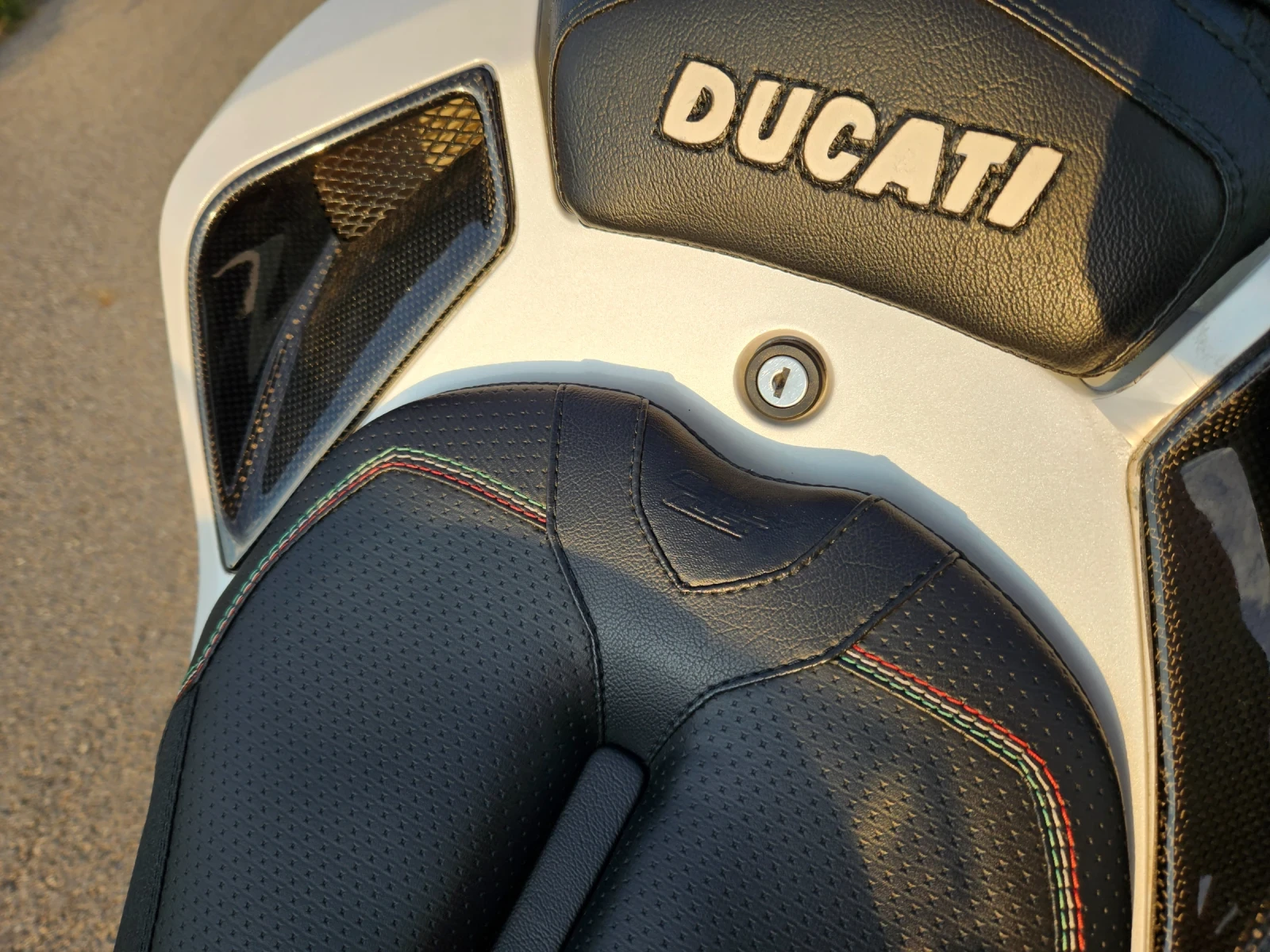 Ducati 848, снимка 5 - Мотоциклети и мототехника - 55593481
