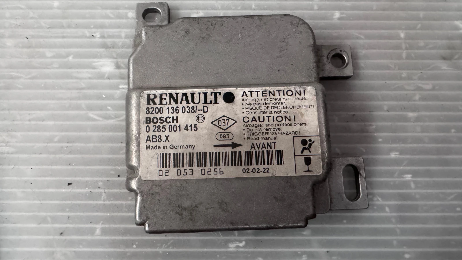 Airbag  /  /  a Renault Clio - 0285001415 / 8200136038 | Mobile.bg   2