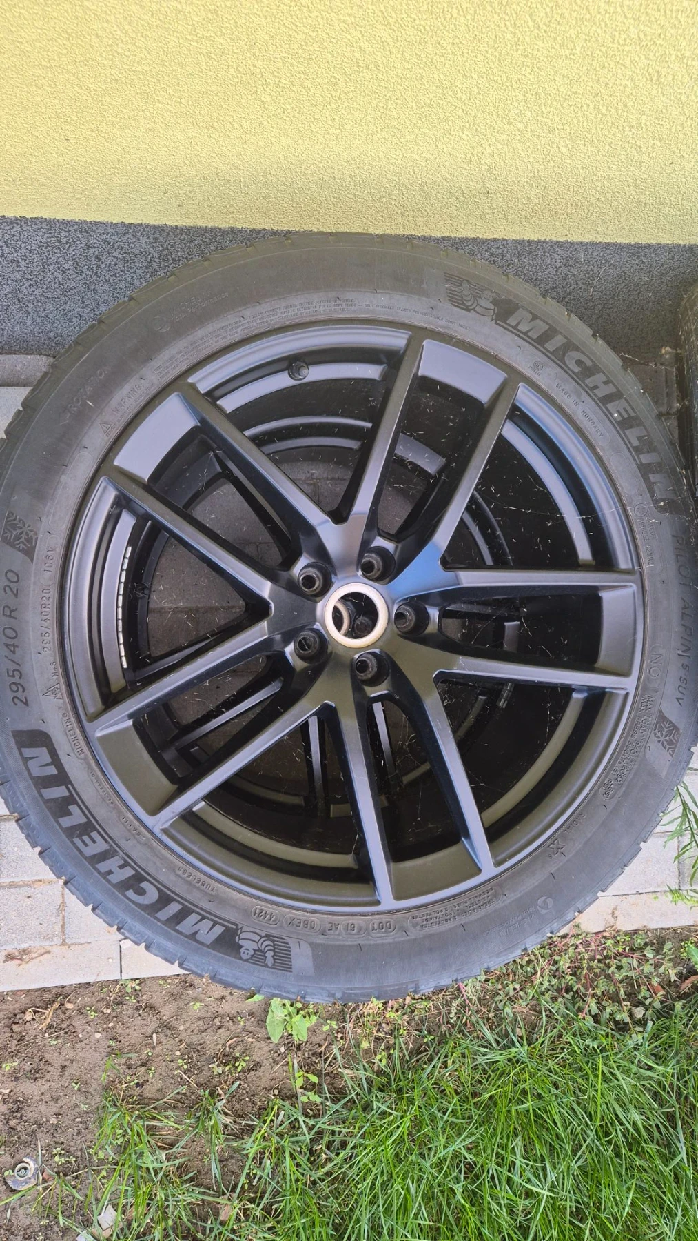 Гуми с джанти Michelin 295/40R20