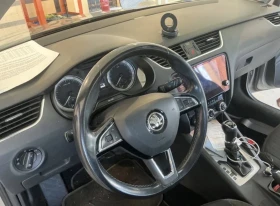Skoda Octavia 1.5 TGI Executive DSG (Автоматик), снимка 9