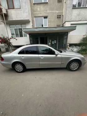 Mercedes-Benz E 270 Elegance, снимка 5