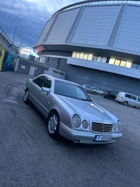 Mercedes-Benz E 430 САМО ЗАДНО, снимка 3