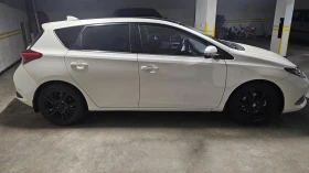Toyota Auris - 15000 € / 29337.45 лв. - 45643093 4