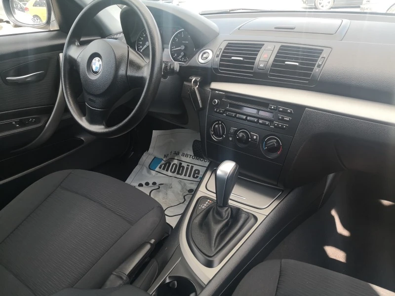 BMW 116 2.0i Automatik Euro 5. 2011г., снимка 9 - Автомобили и джипове - 48415144