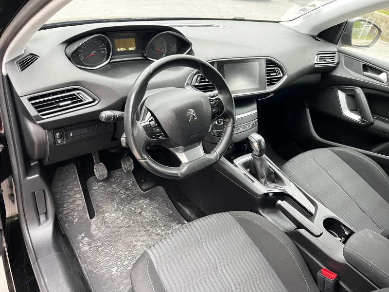 Peugeot 308 1.6 HDI , снимка 9 - Автомобили и джипове - 47238833