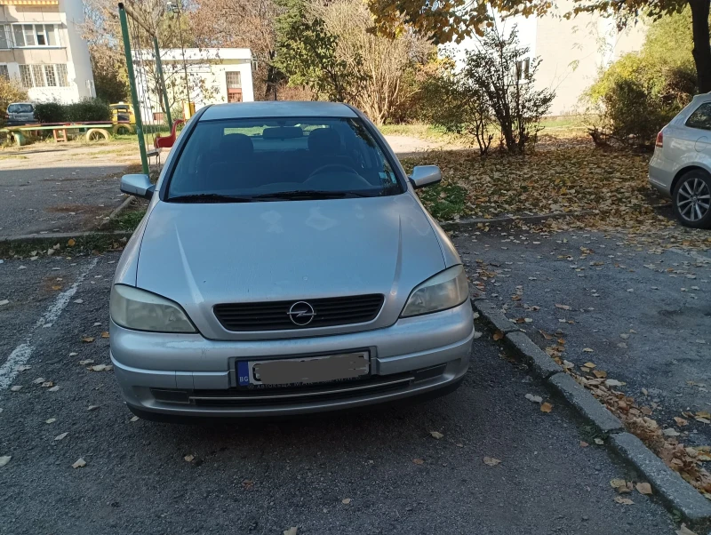 Opel Astra, снимка 3 - Автомобили и джипове - 47995613