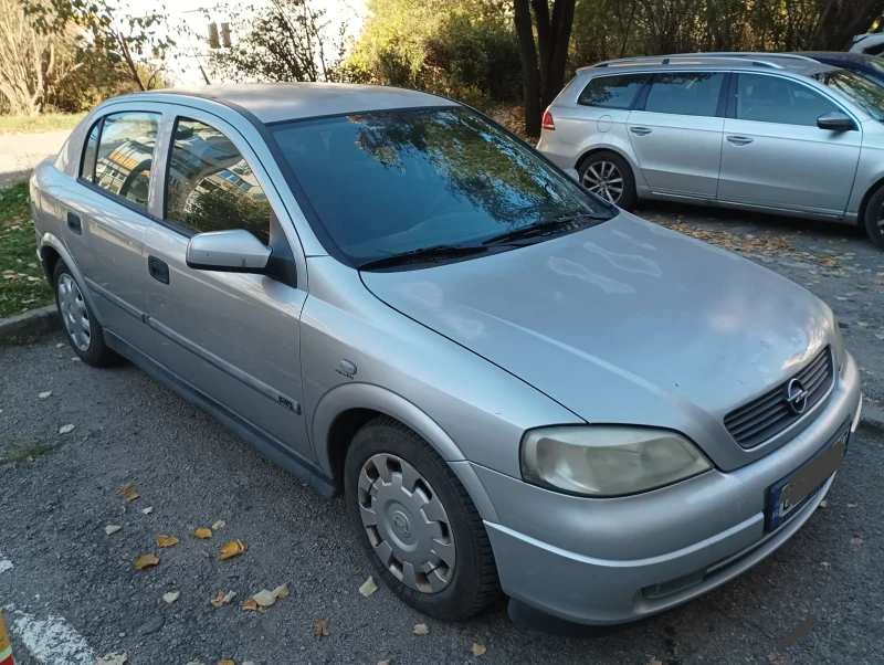 Opel Astra, снимка 4 - Автомобили и джипове - 47995613