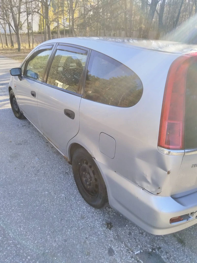 Honda Stream, снимка 3 - Автомобили и джипове - 47918023