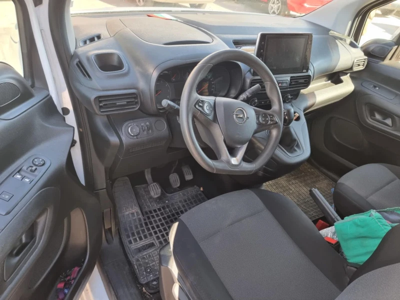 Opel Combo, снимка 3 - Автомобили и джипове - 48022920