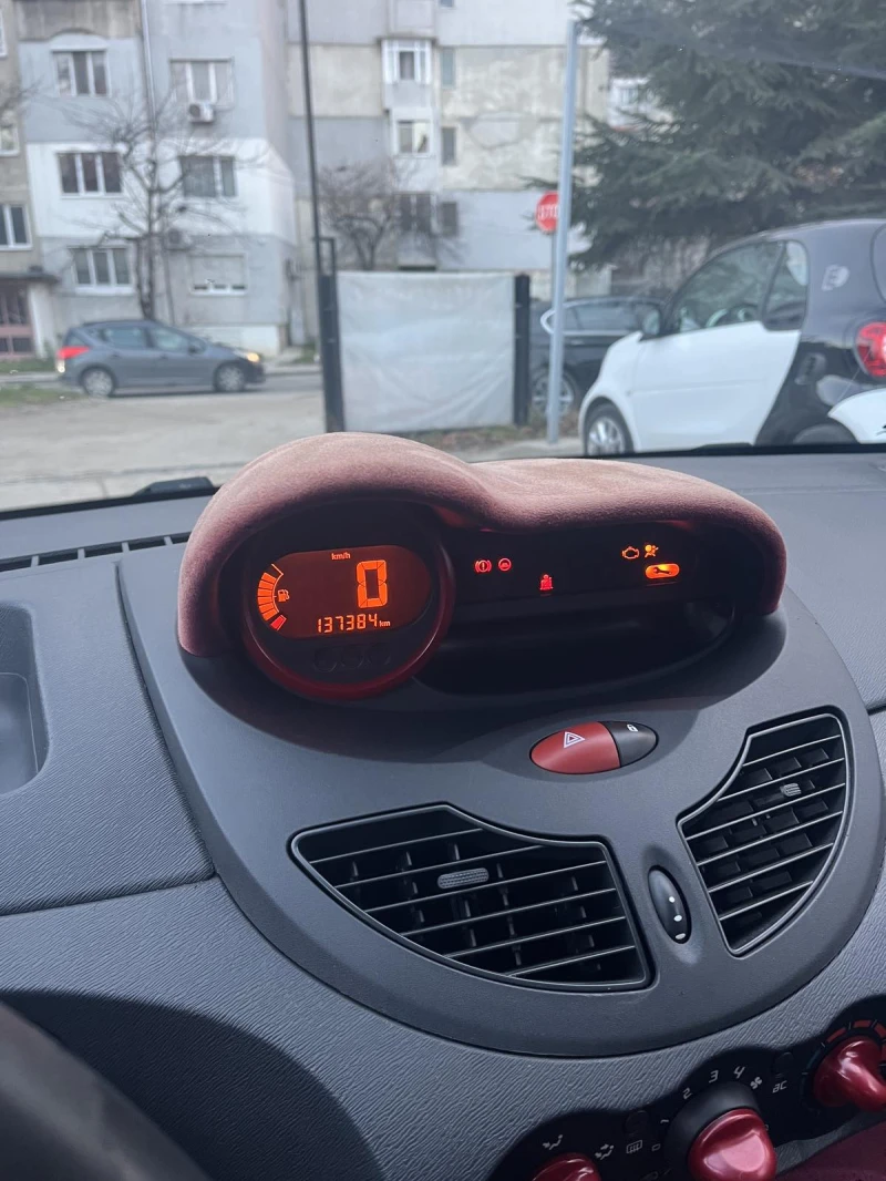 Renault Twingo 1.2, снимка 11 - Автомобили и джипове - 48323234