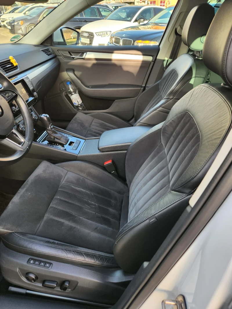Skoda Superb 2.0 4x4, снимка 11 - Автомобили и джипове - 49692249