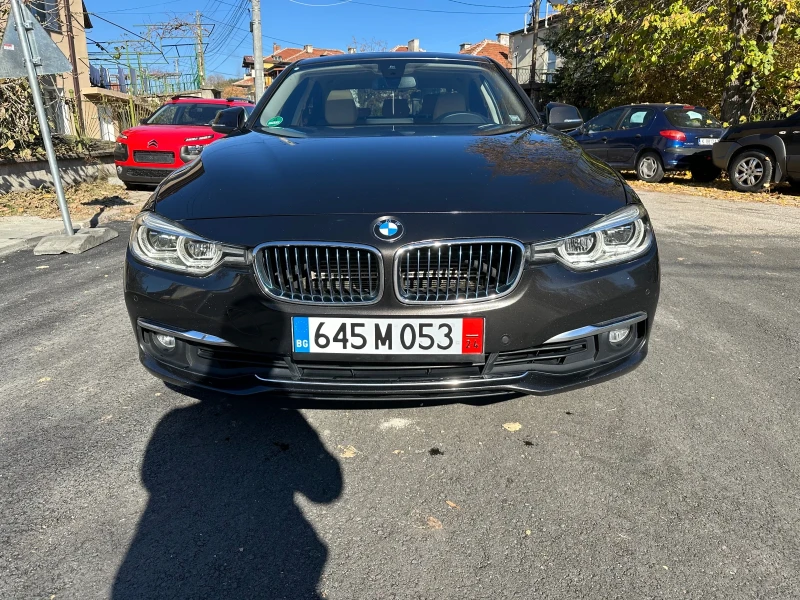 BMW 330 BMW 330e Plug in Hybrid Harman Kardon, снимка 2 - Автомобили и джипове - 52630008