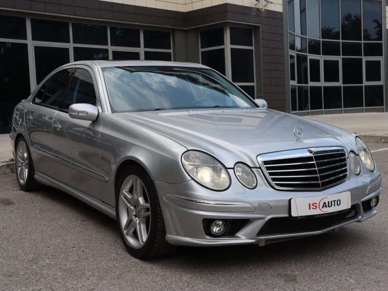Mercedes-Benz E 55 AMG Harman Kardon/Memory/Navi/BiXenon, снимка 3 - Автомобили и джипове - 50747523
