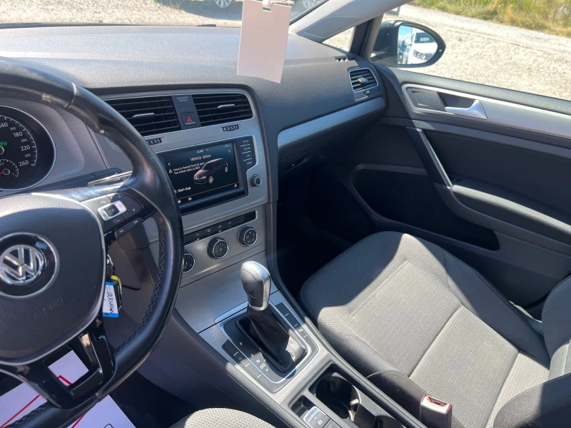 VW Golf 1.4 TGI, снимка 11 - Автомобили и джипове - 51566868