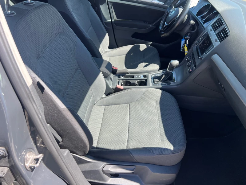 VW Golf 1.4 TGI, снимка 12 - Автомобили и джипове - 51566868