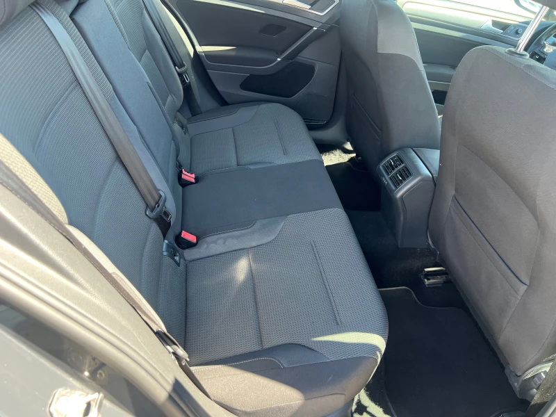 VW Golf 1.4 TGI, снимка 13 - Автомобили и джипове - 51566868