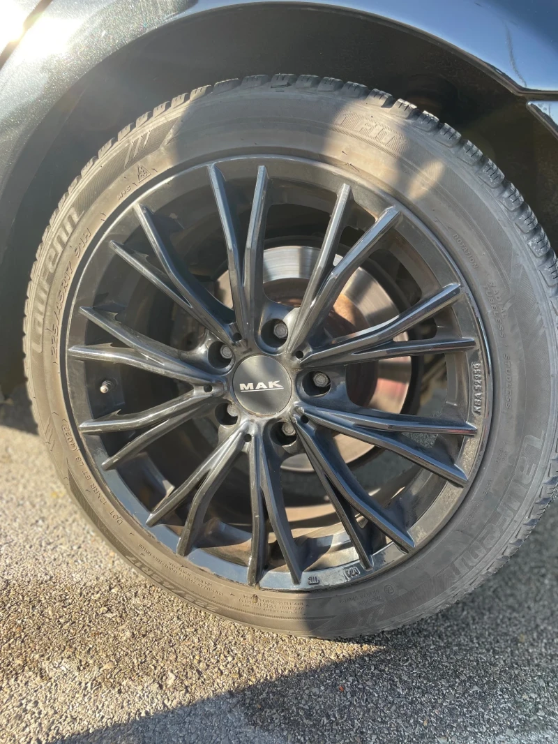 BMW 320, снимка 13 - Автомобили и джипове - 52424661