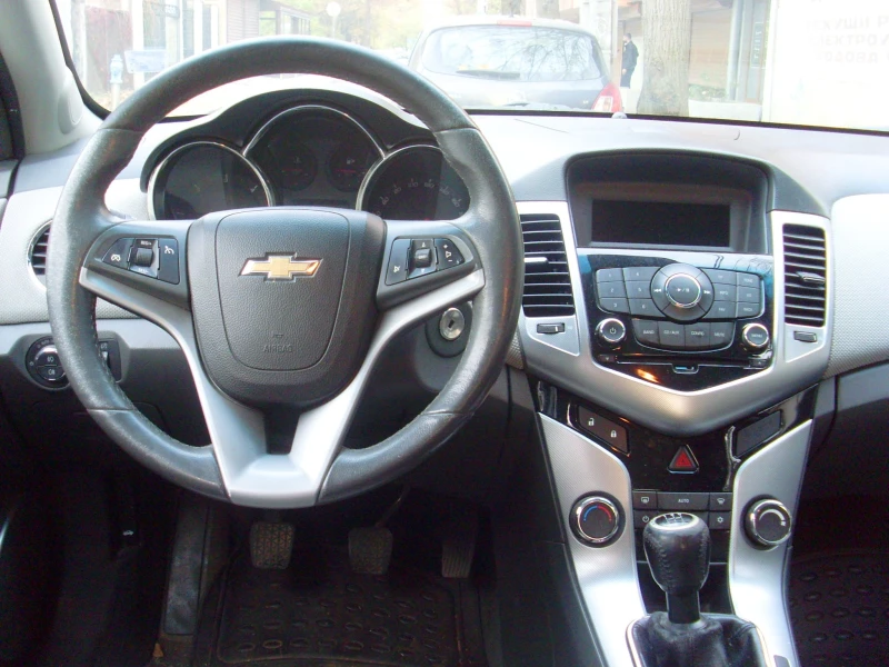 Chevrolet Cruze 2.0 VCDI, снимка 7 - Автомобили и джипове - 52452127