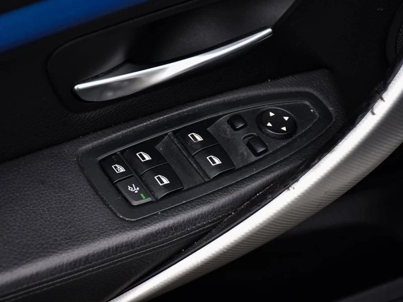 BMW 335 * 5dr 335i xDrive Gran Turismo AWD * CARFAX * ЦЕНА, снимка 12 - Автомобили и джипове - 52776258