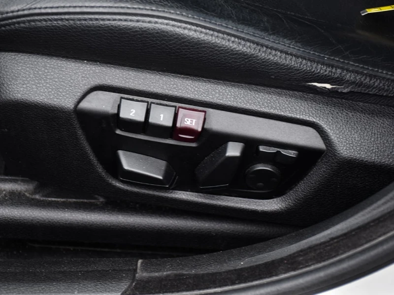 BMW 335 * 5dr 335i xDrive Gran Turismo AWD * CARFAX * ЦЕНА, снимка 13 - Автомобили и джипове - 52776258