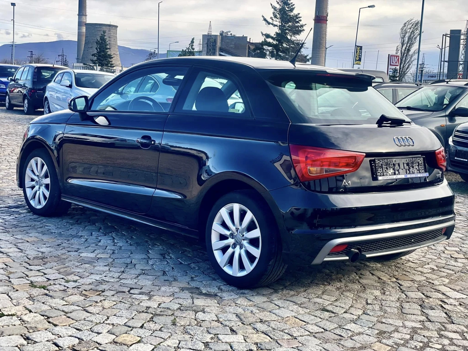 Audi A1 1.2 S-LINE - изображение 3