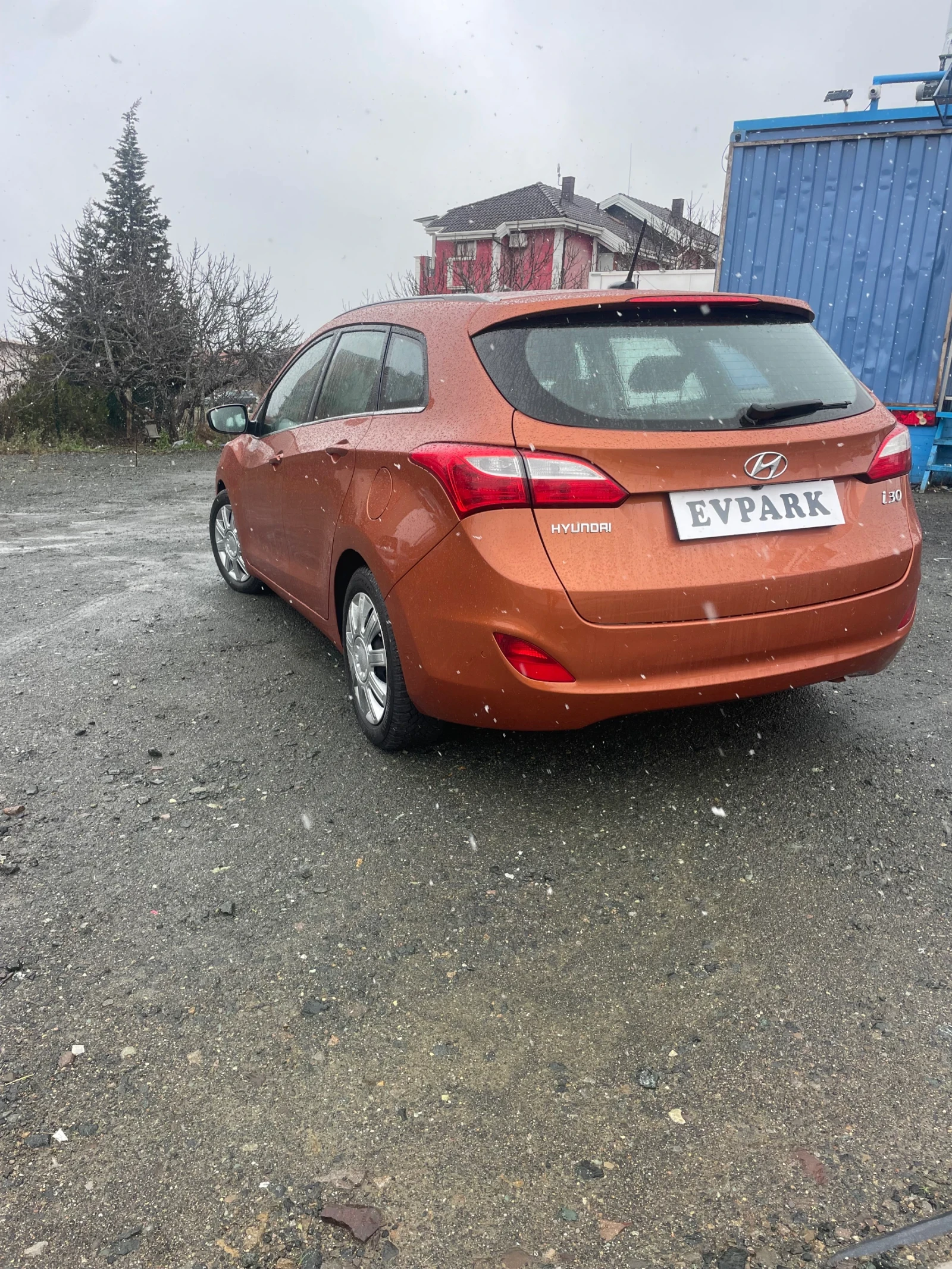 Hyundai I30 1.6 CRDI - изображение 3