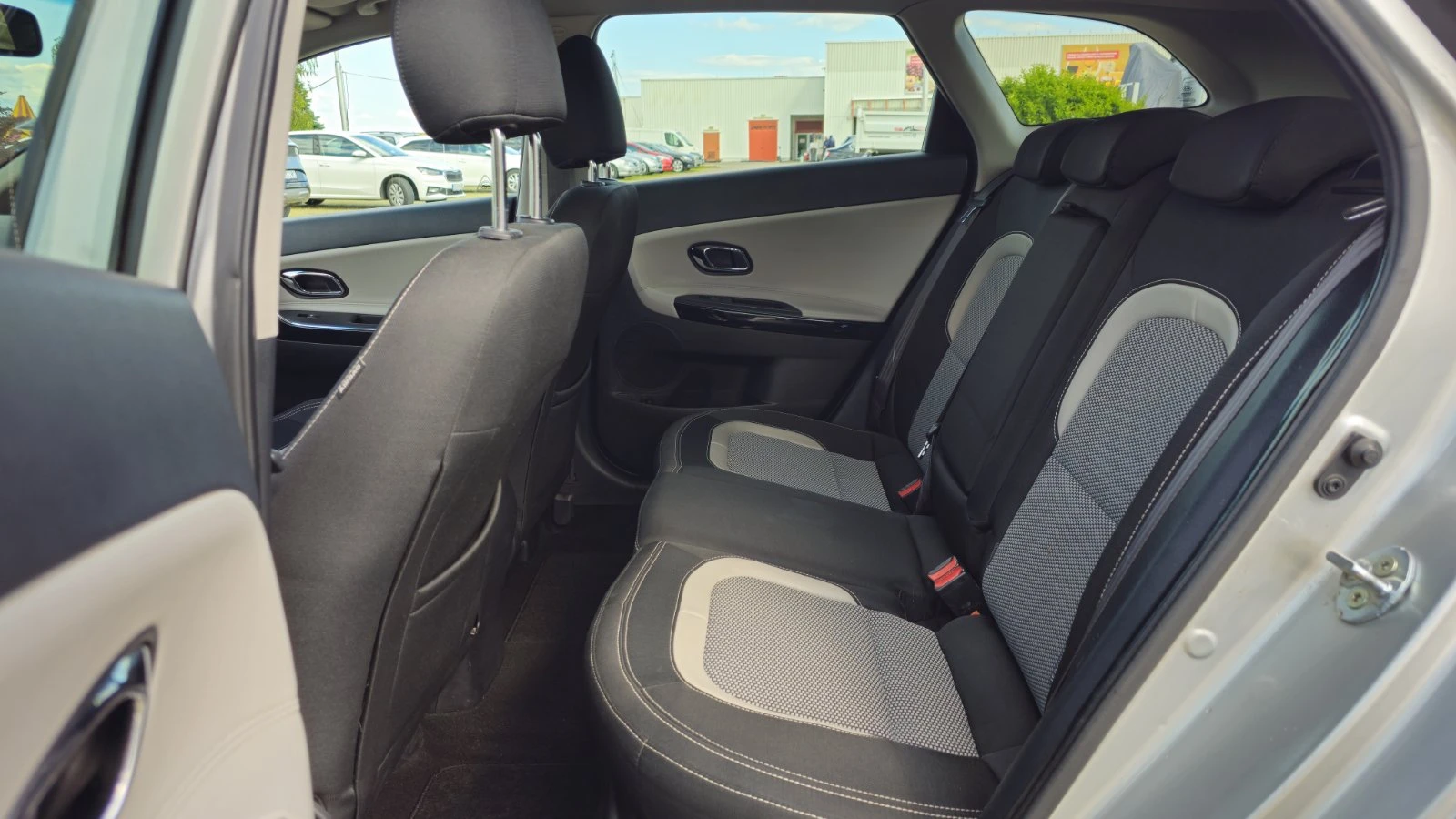 Kia Ceed 1.6 GDI - изображение 9
