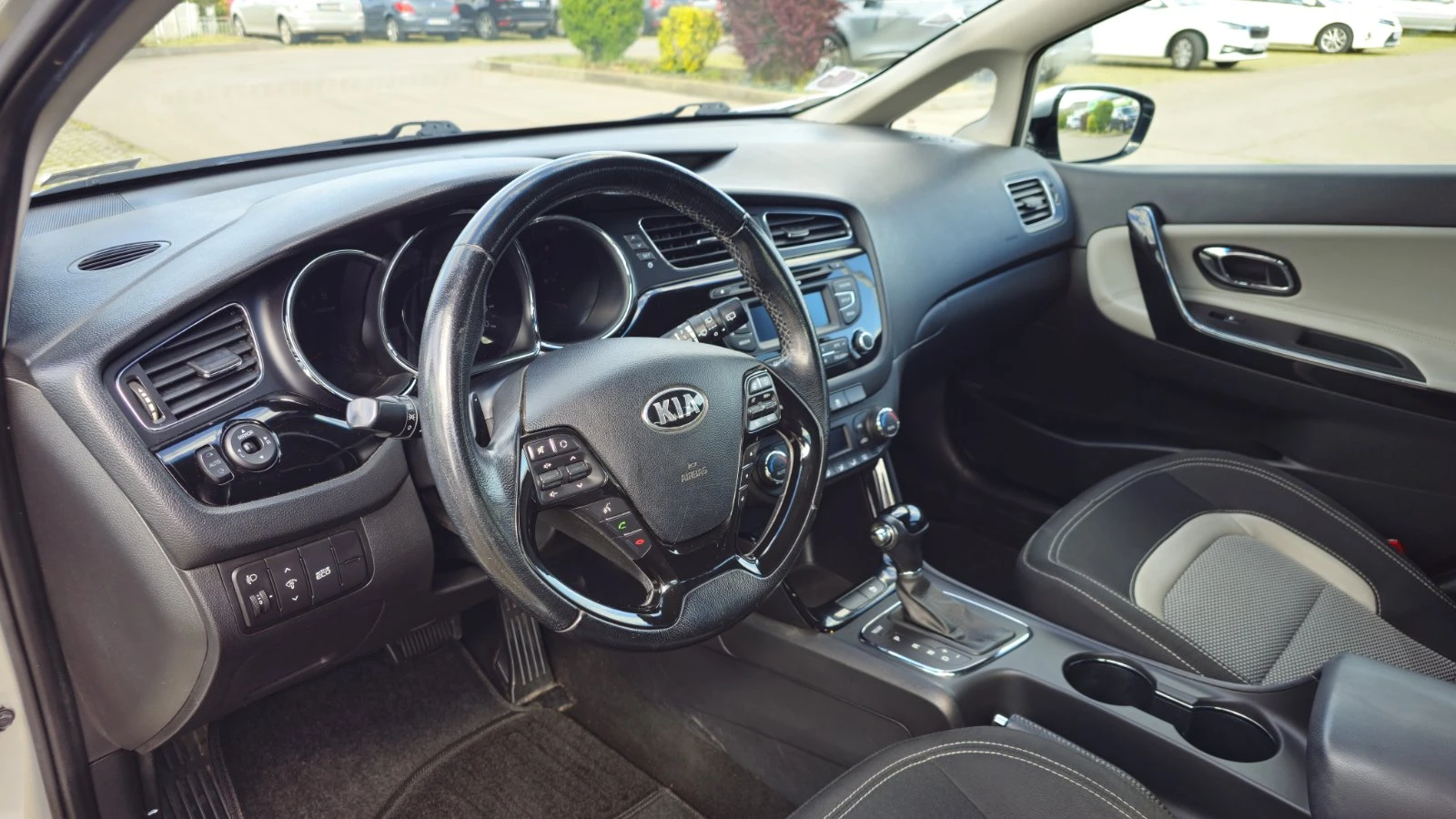 Kia Ceed 1.6 GDI - изображение 6