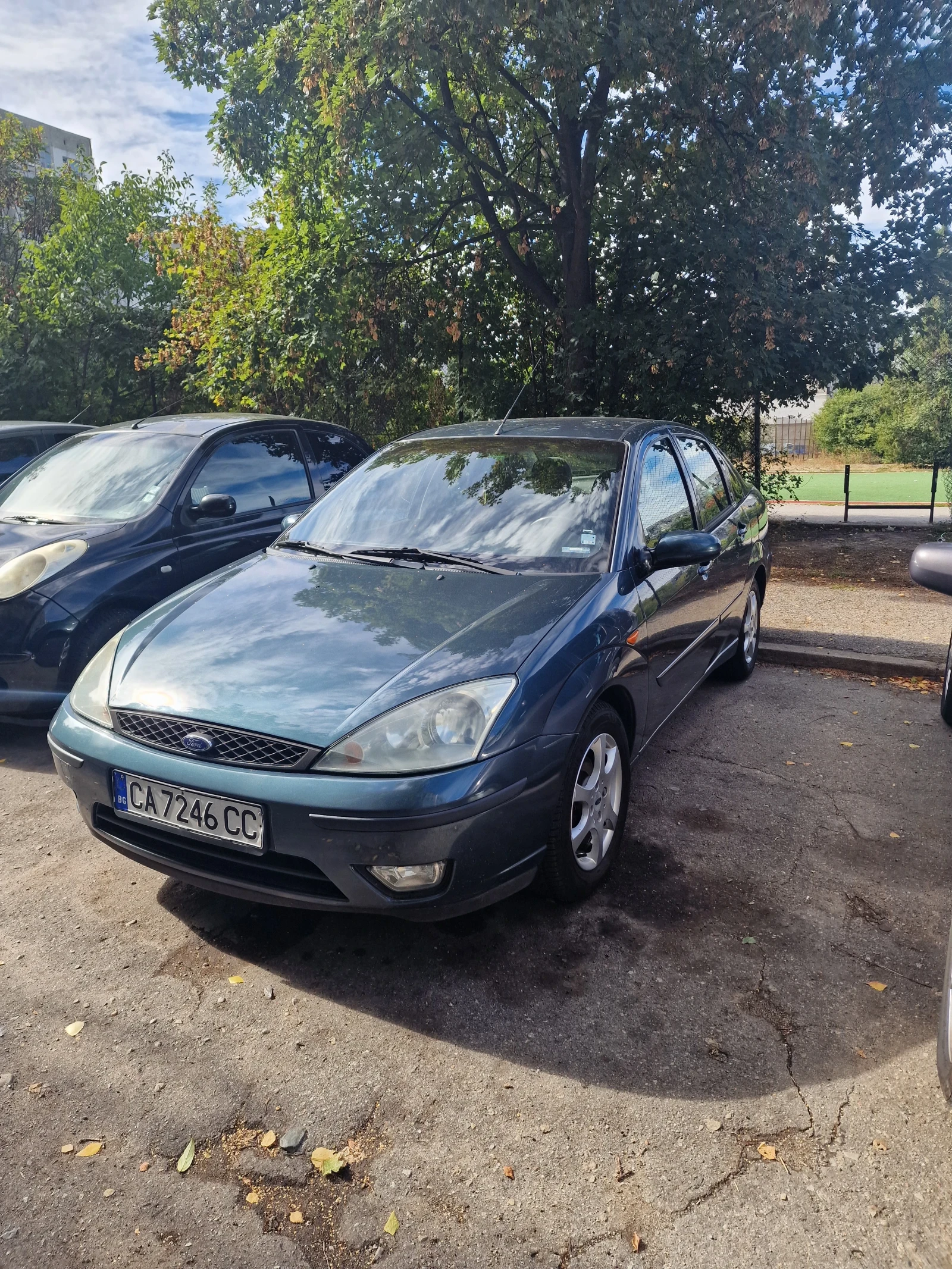 Ford Focus  Sedan, Ghia - изображение 2