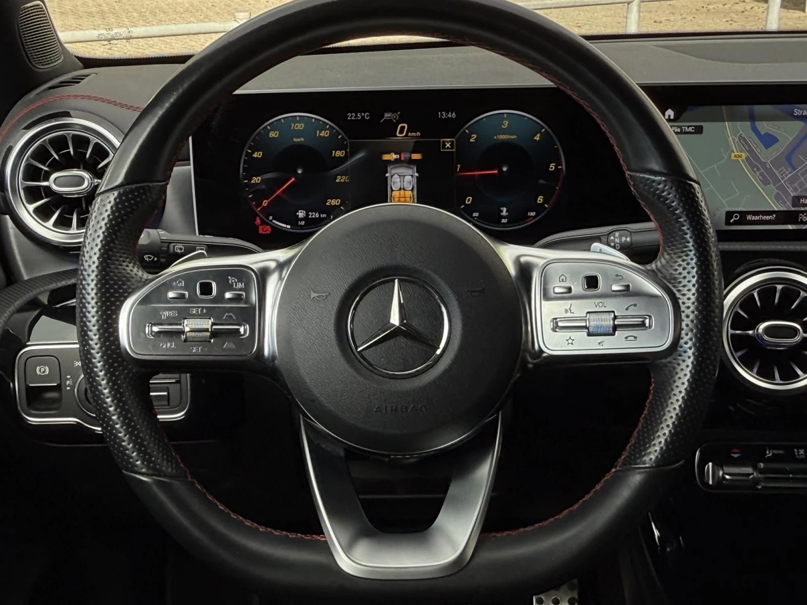 Mercedes-Benz CLA 180 Business Solution AMG  | Mobile.bg   11