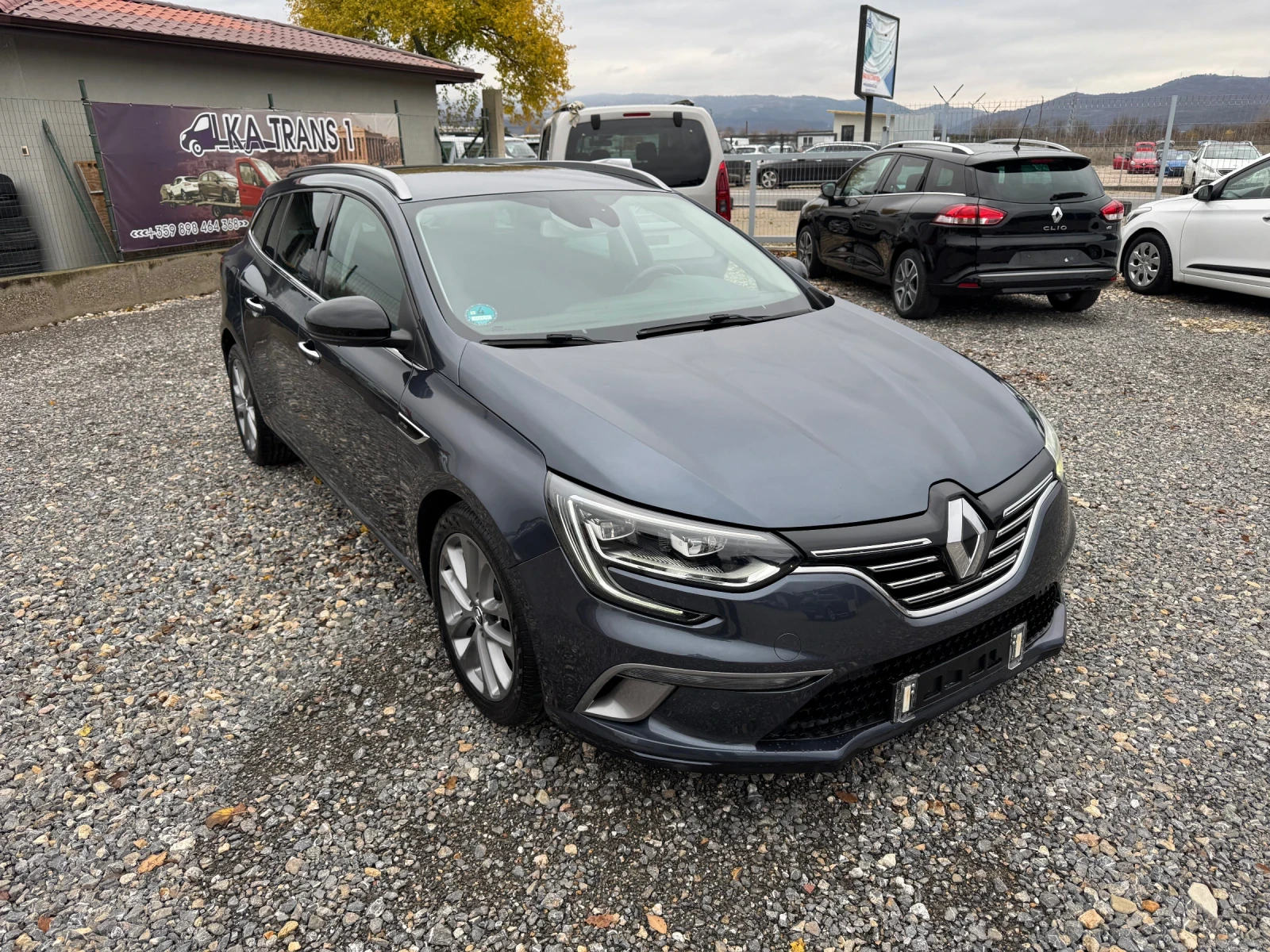 Renault Megane 1.5dci GT LINE AUTOMATIC  - изображение 2