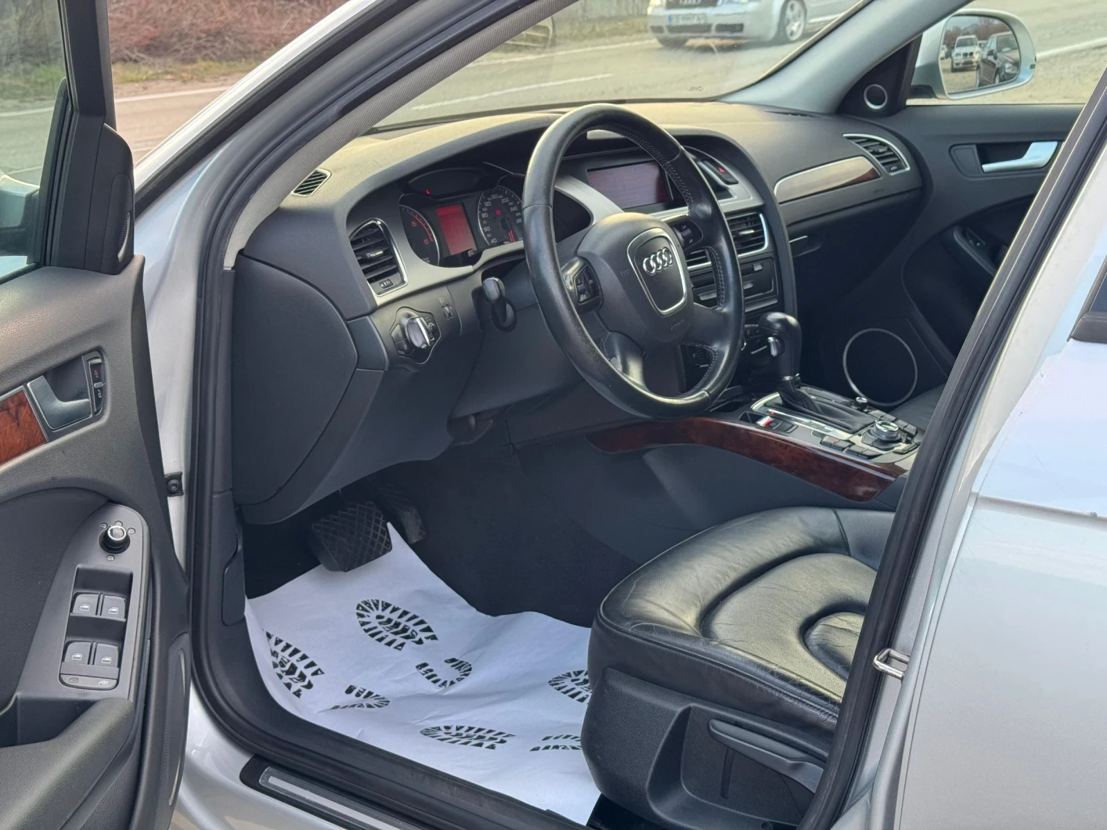 Audi A4 2.0TDI 143к.с NAVI AVTOMAT  - изображение 9