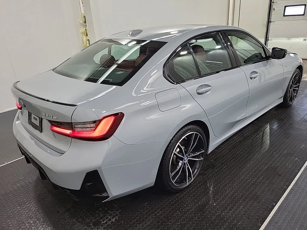 BMW 330 E Plug-in * M-Sport * CARFAX * Втори чифт гуми *  - изображение 4