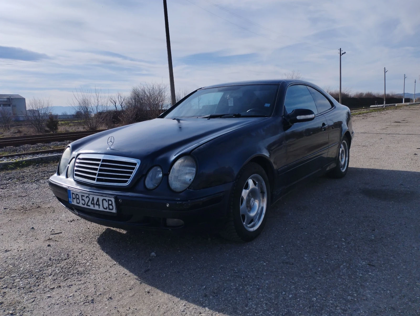 Mercedes-Benz CLK 230