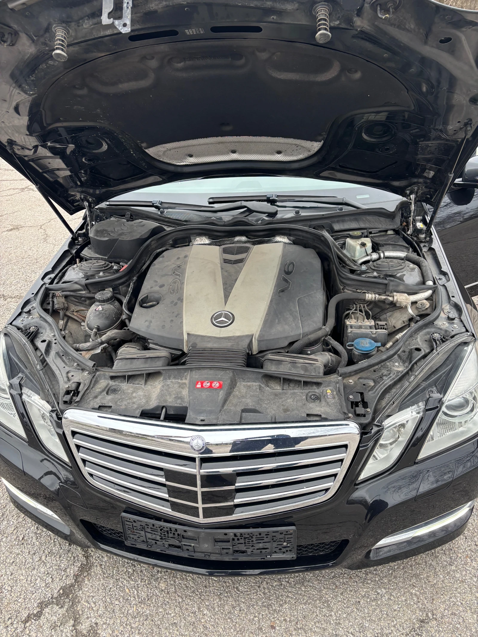 Mercedes-Benz E 350 E350, снимка 15 - Автомобили и джипове - 53583622