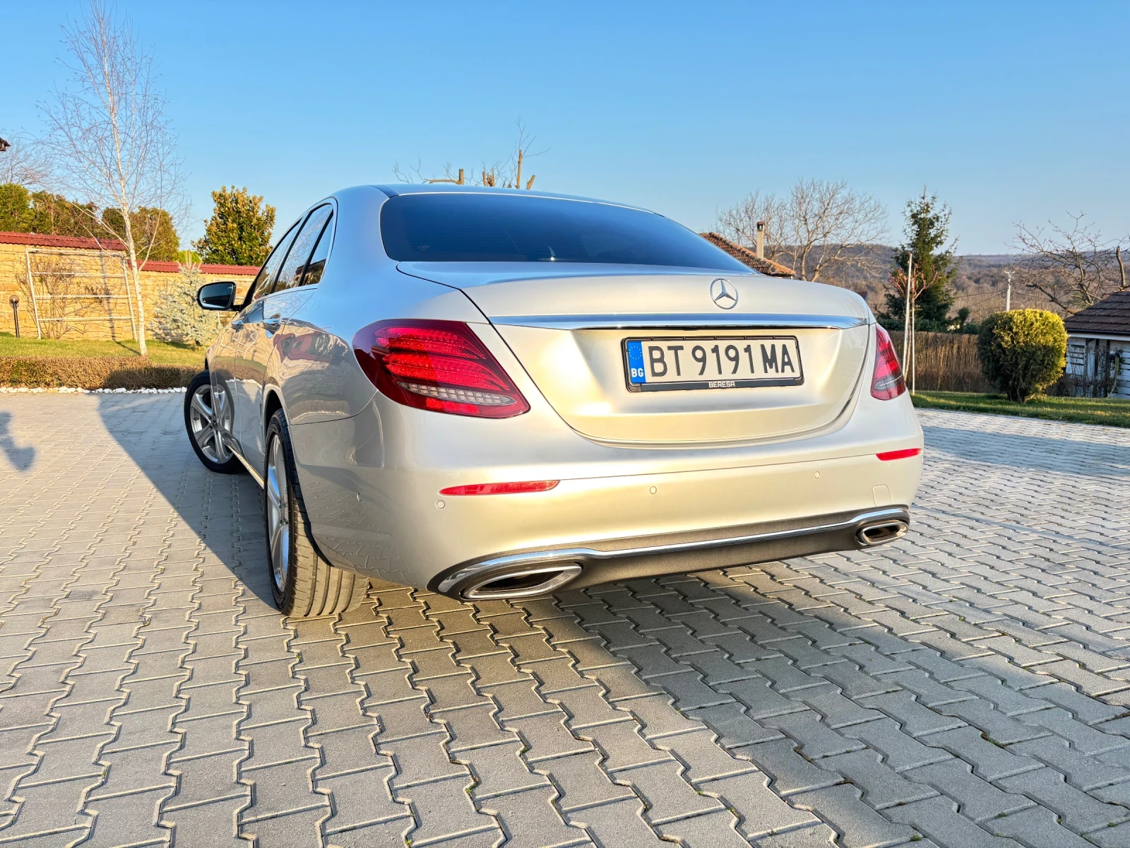 Mercedes-Benz E 400 4 MATIC, 90000 км, снимка 3 - Автомобили и джипове - 53863960