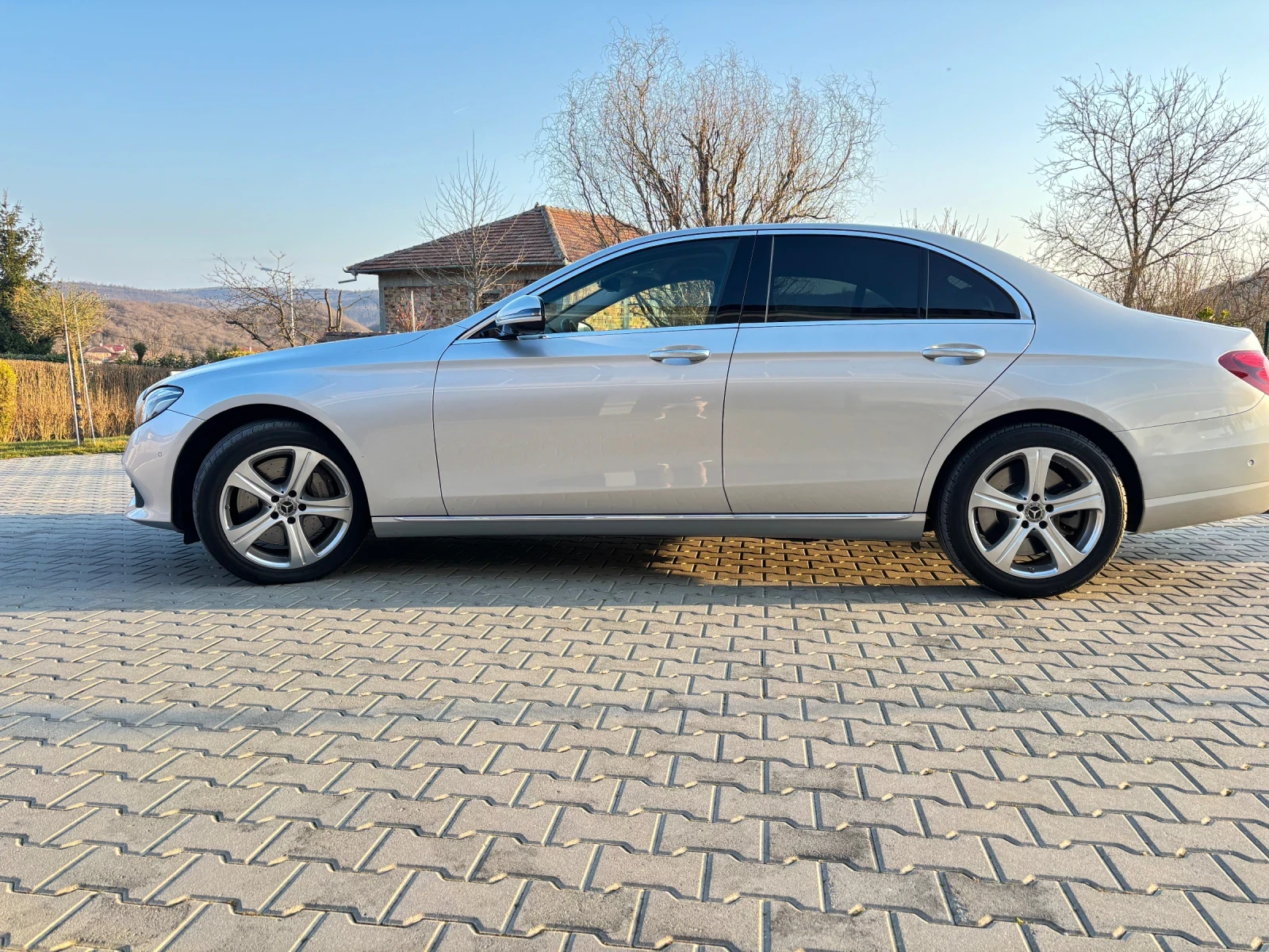 Mercedes-Benz E 400 4 MATIC, 90000 км, снимка 2 - Автомобили и джипове - 53863960