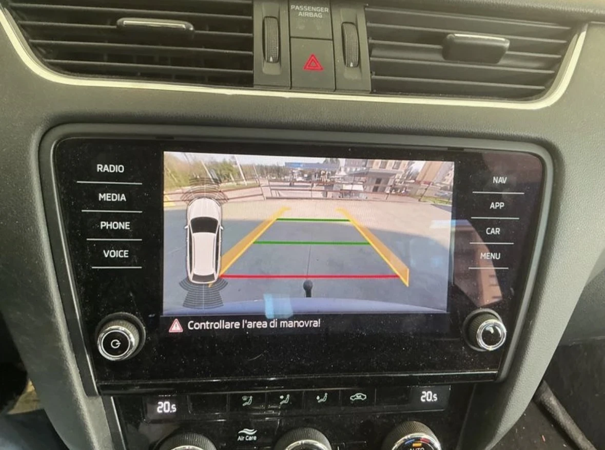 Skoda Octavia 1.5 TGI Executive DSG (Автоматик), снимка 8 - Автомобили и джипове - 54000491