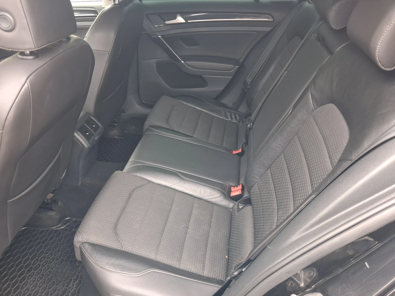 VW Golf Variant Wv Golf 7, снимка 11 - Автомобили и джипове - 54181678