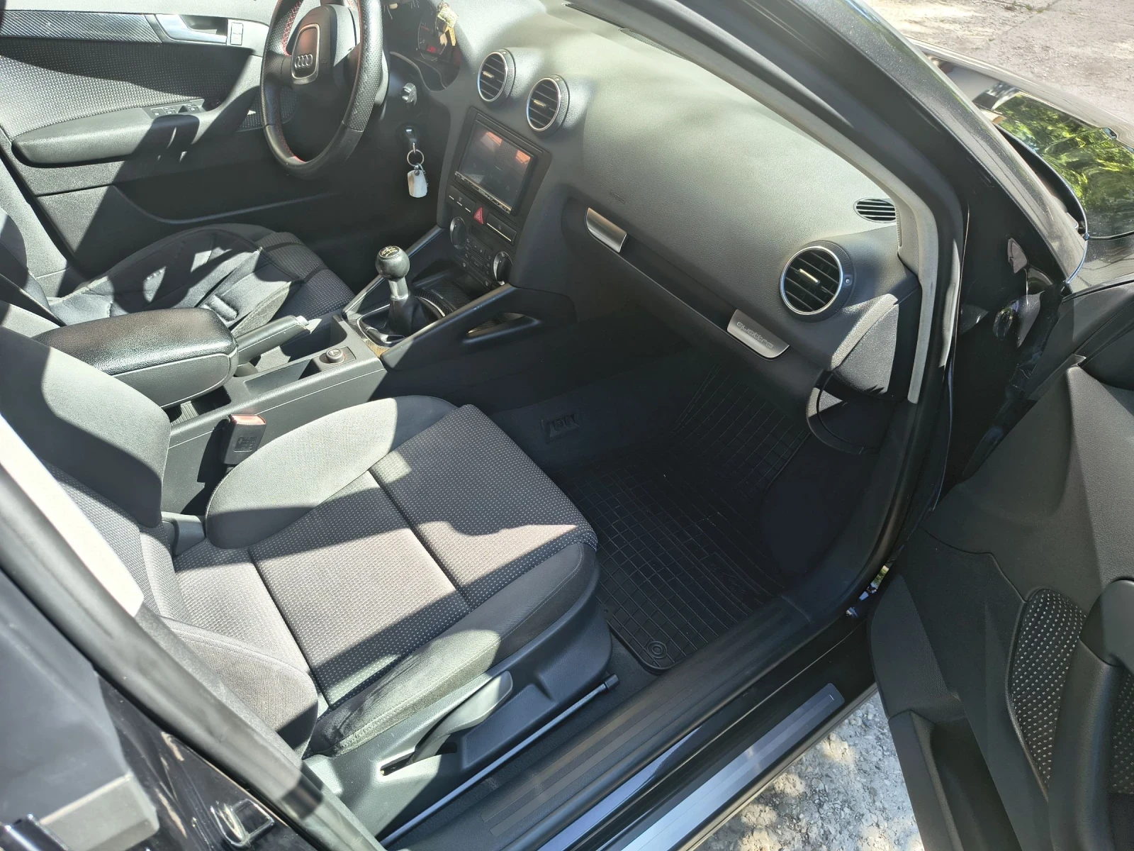 Audi A3 A3 sportback 2.0 TDI 8V BMM QUATTRO , снимка 9 - Автомобили и джипове - 54709610