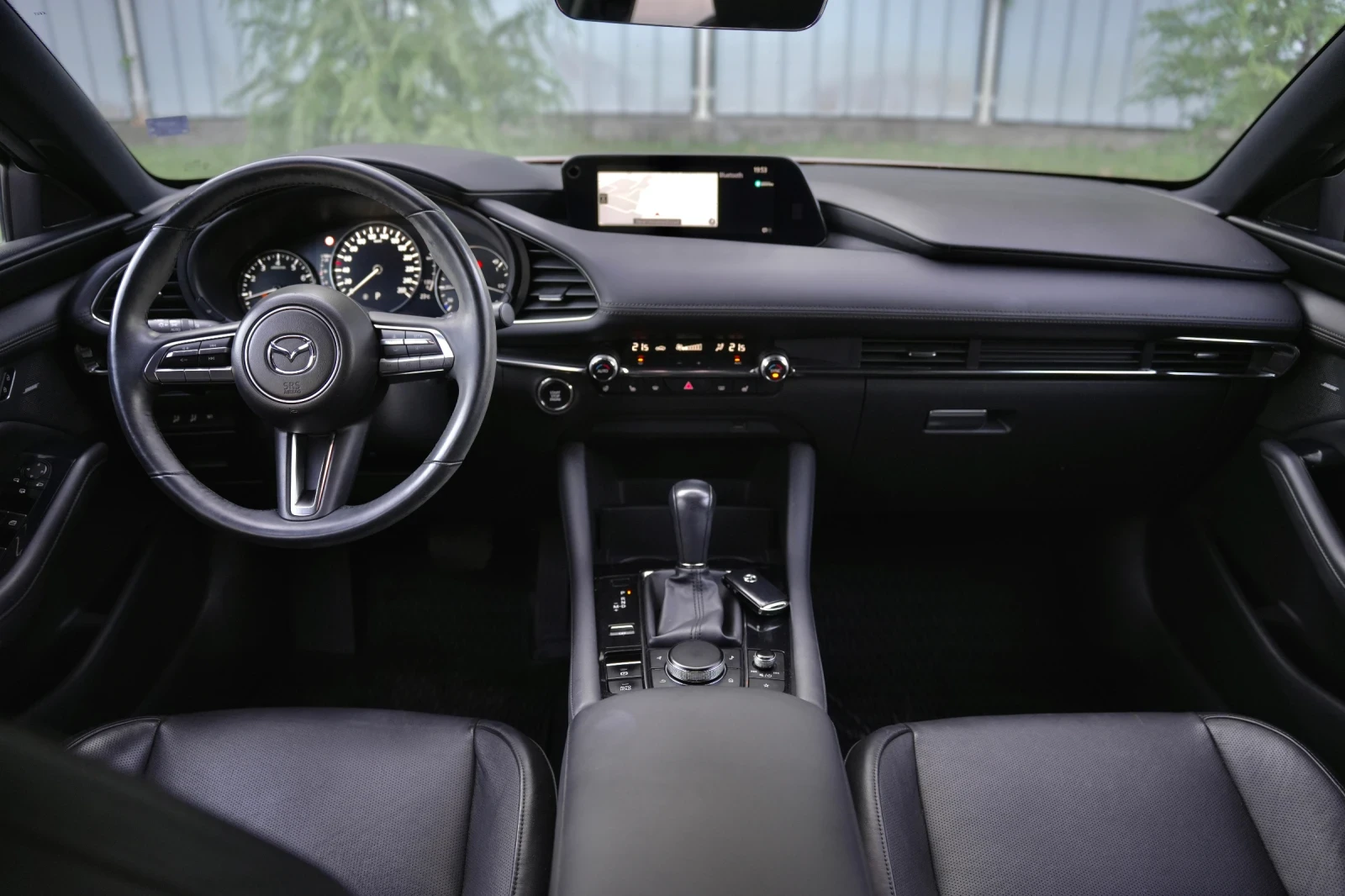 Mazda 3 2.0 122кс* Автомат* 67000км* 1ви собственик, снимка 10 - Автомобили и джипове - 54763077