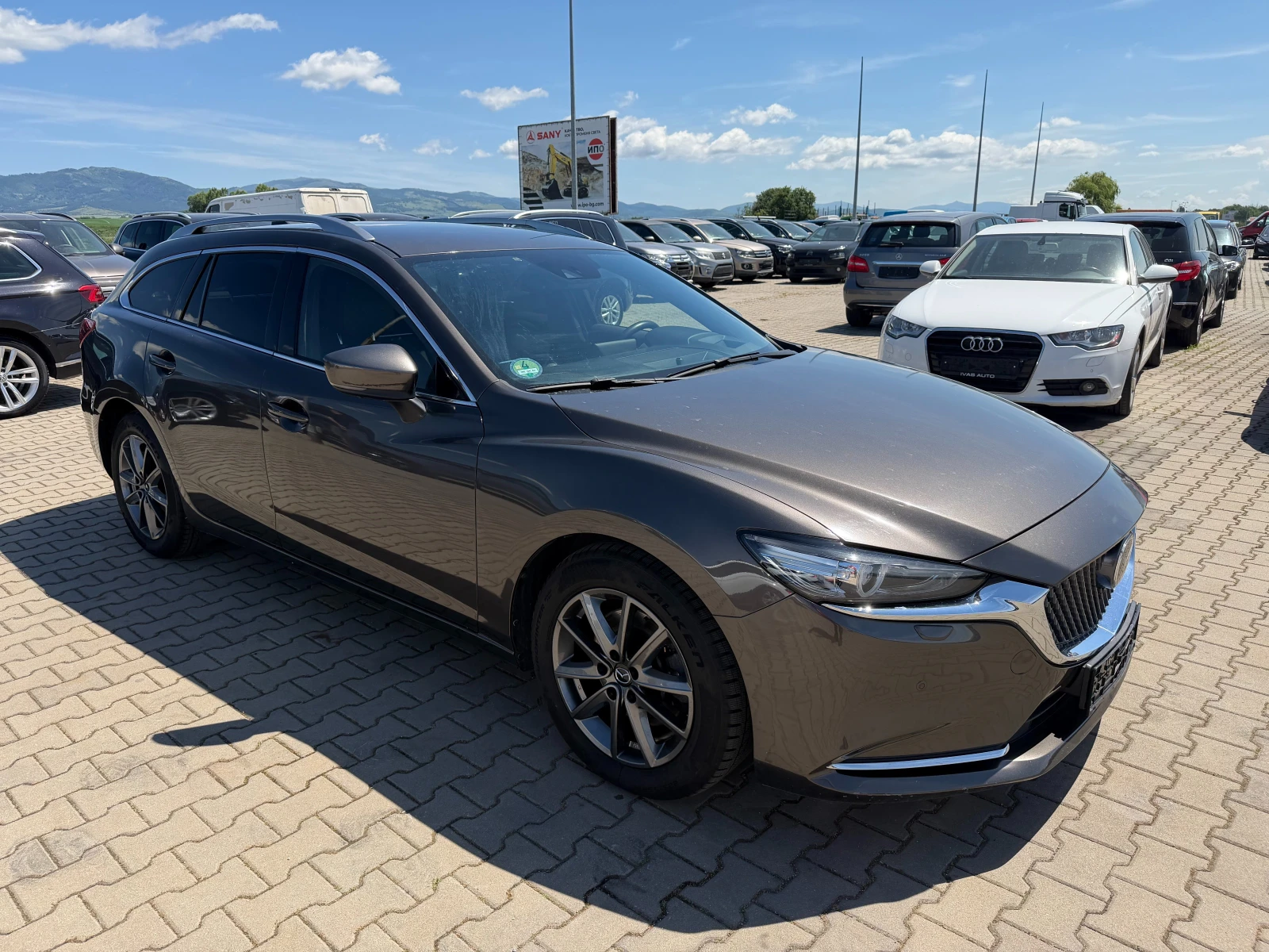 Mazda 6 2.2d NAVI/KOJA/KAMERA EURO 6, снимка 4 - Автомобили и джипове - 54928460