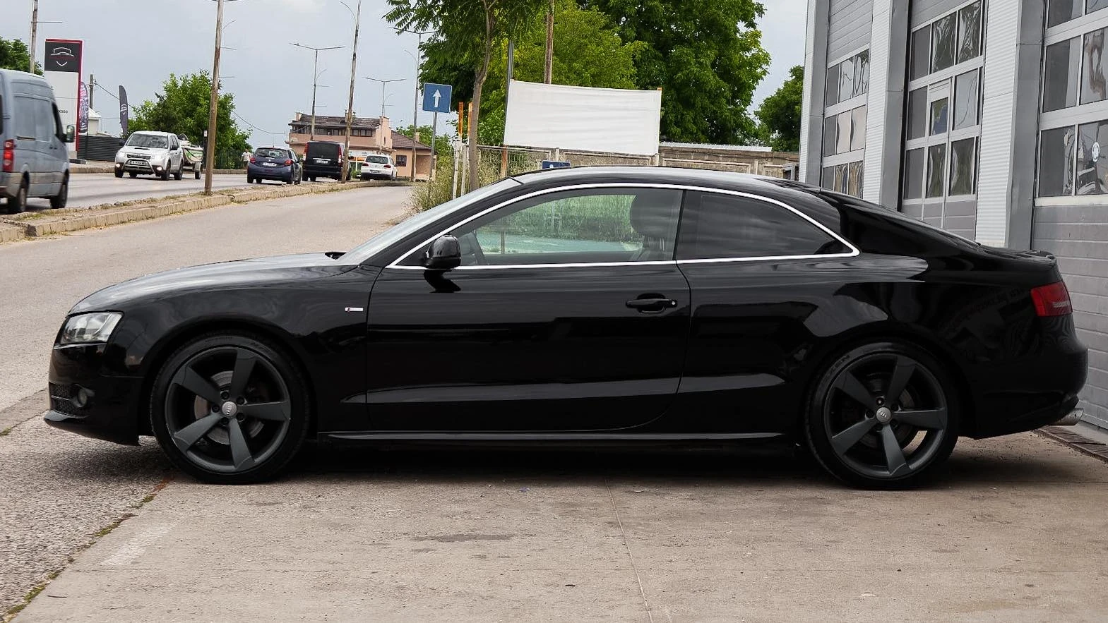 Audi A5 1.8 tfsi, снимка 7 - Автомобили и джипове - 55137577