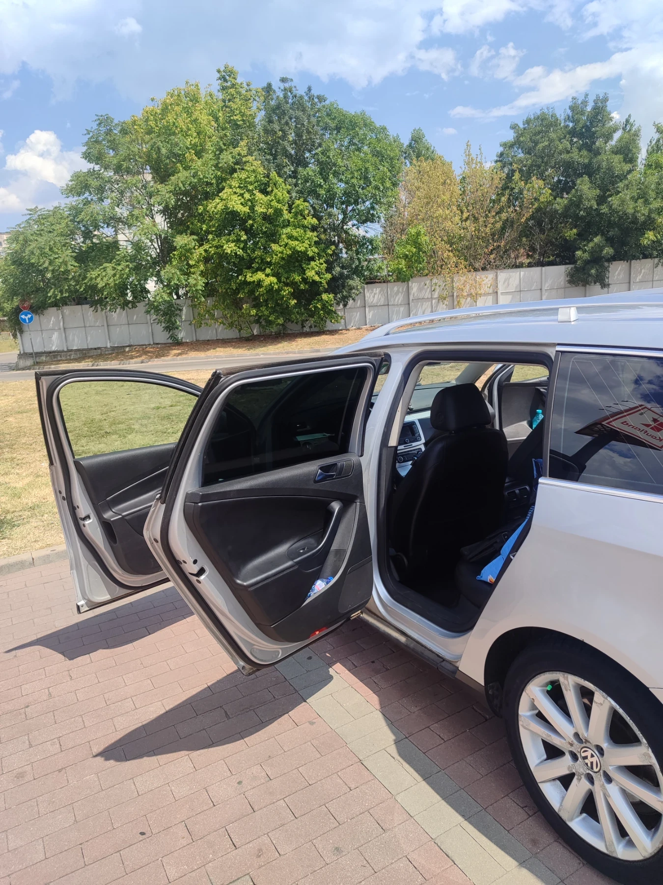 VW Passat 2.0TDI, снимка 6 - Автомобили и джипове - 55604455