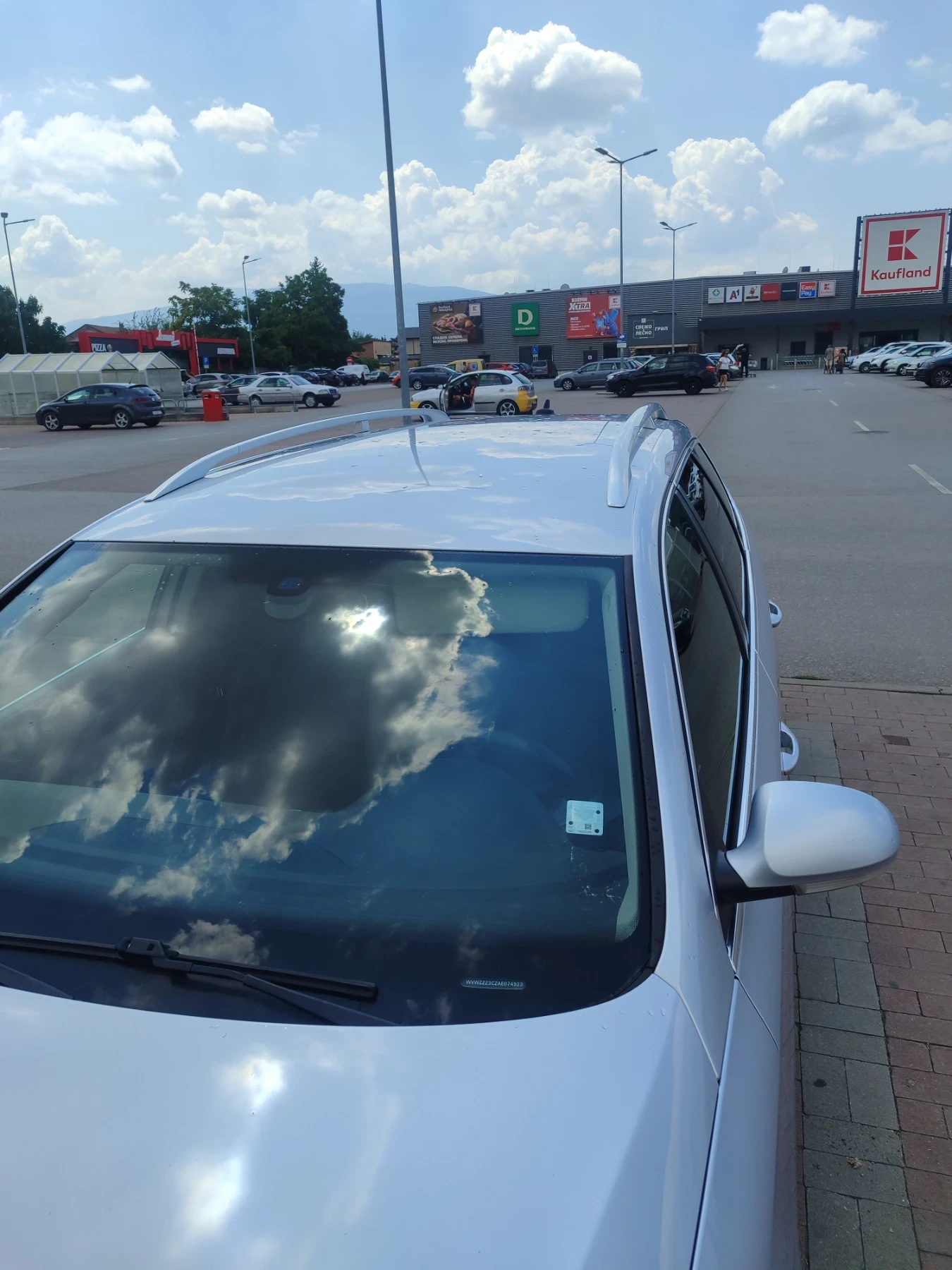 VW Passat 2.0TDI, снимка 8 - Автомобили и джипове - 55604455